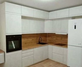 Модульная кухня Бруклин 2.4 x 2 м (Бетон белый) в Чебоксарах - cheboksary.katalogmebeli.com | фото 15